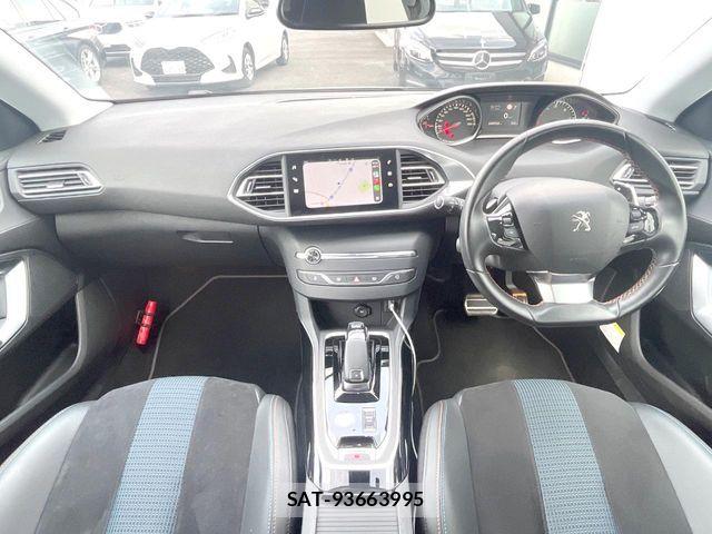 Peugeot 308 2020-02 8563162-1