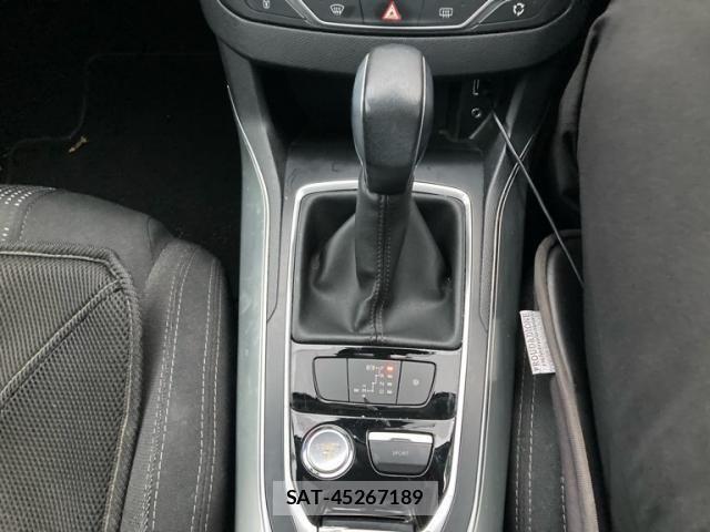Peugeot 308 2016-05 8745177-13