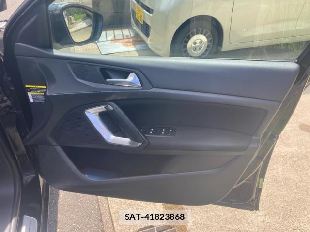 Peugeot 308 2017-10 8745176-9
