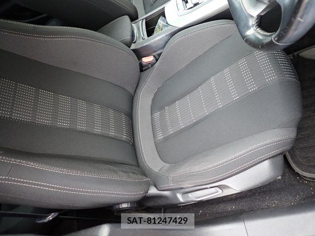Peugeot 308 2015-11 8745175-23
