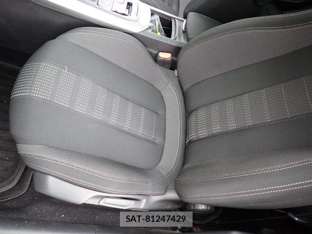 Peugeot 308 2015-11 8745175-24