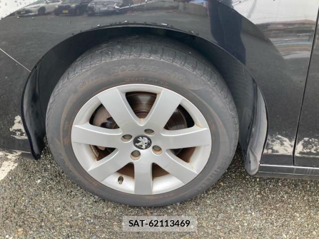 Peugeot 308 2013-06 8850345-16