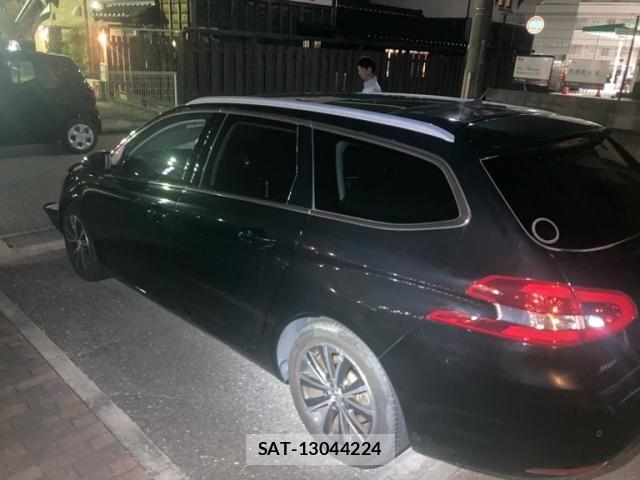 Peugeot 308 2017-11 8881529-2