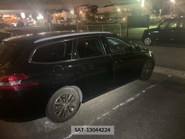 Peugeot 308 2017-11 8881529-3