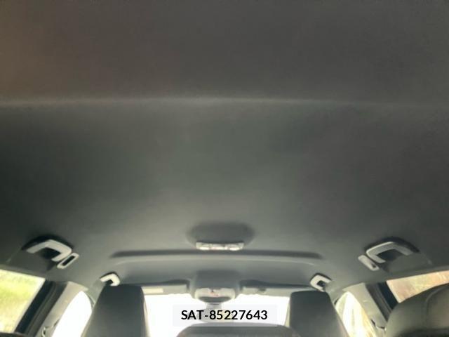 Peugeot 308 2018-06 8884176-10