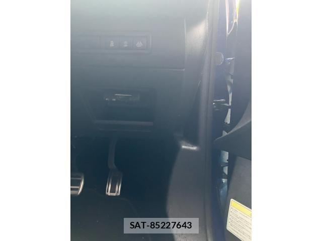 Peugeot 308 2018-06 8884176-16