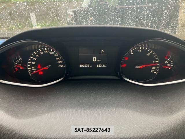 Peugeot 308 2018-06 8884176-18