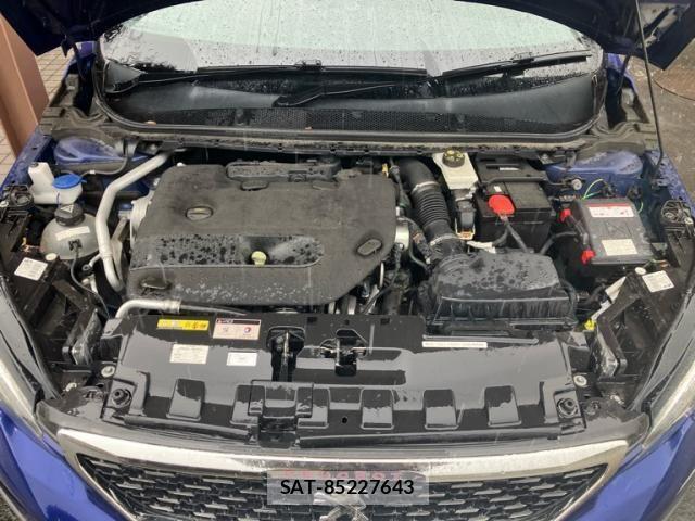 Peugeot 308 2018-06 8884176-23