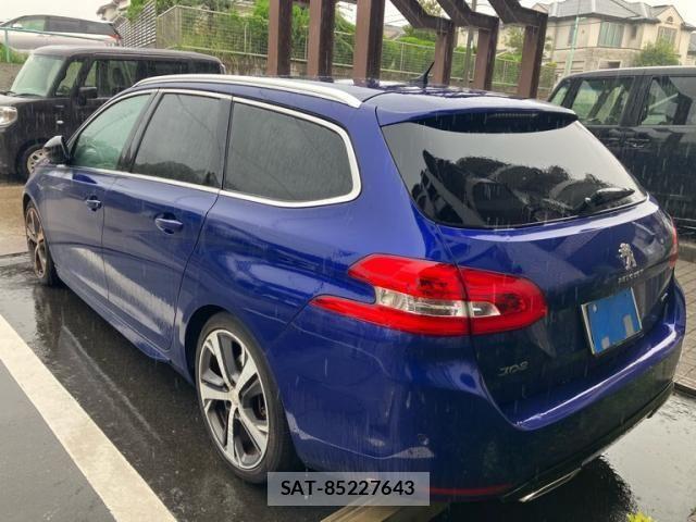 Peugeot 308 2018-06 8884176-4