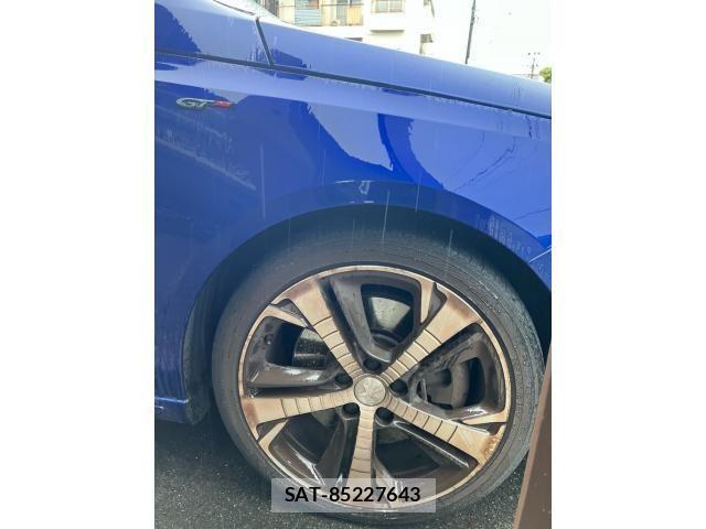 Peugeot 308 2018-06 8884176-7