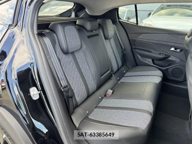 Peugeot 408 2025-06 4599198-12