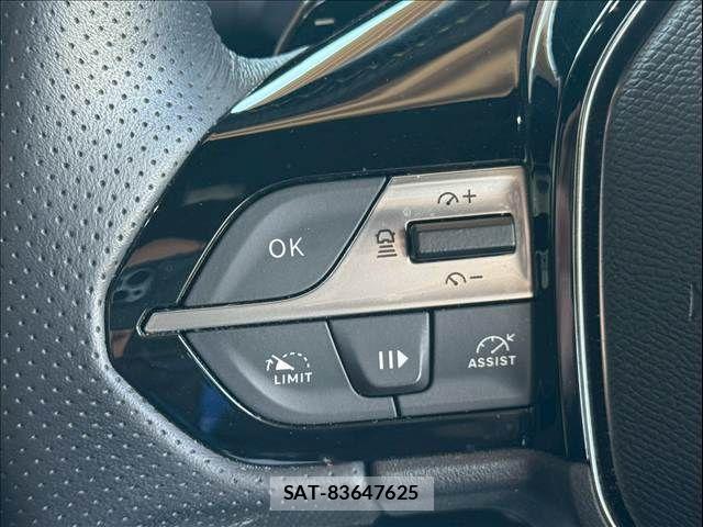 Peugeot 408 2023-06 6997093-10