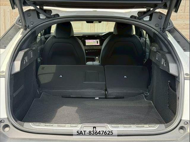 Peugeot 408 2023-06 6997093-17