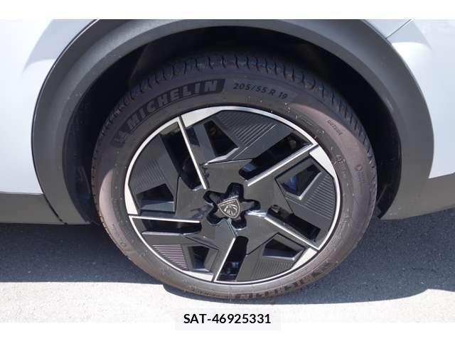 Peugeot 408 2023-12 7223497-15
