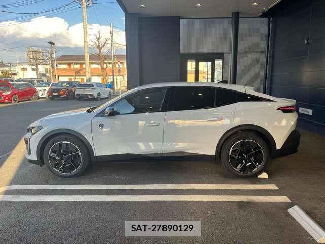 Peugeot 408 2025-06 7223500-6
