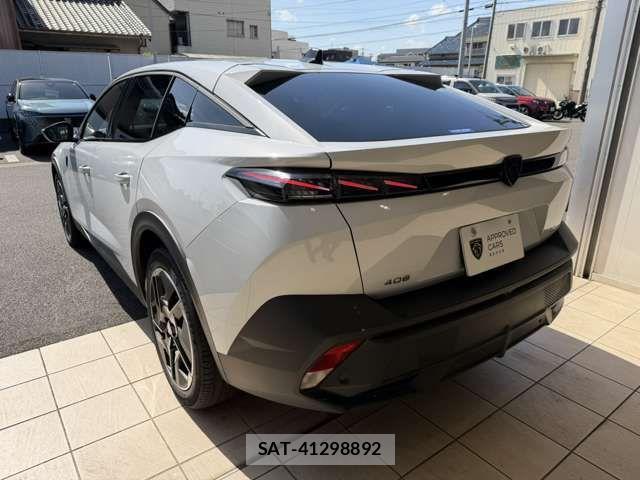 Peugeot 408 2025-07 7456736-10