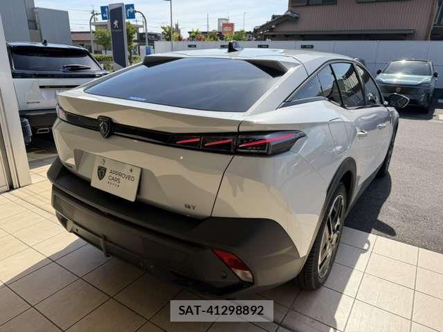 Peugeot 408 2025-07 7456736-12