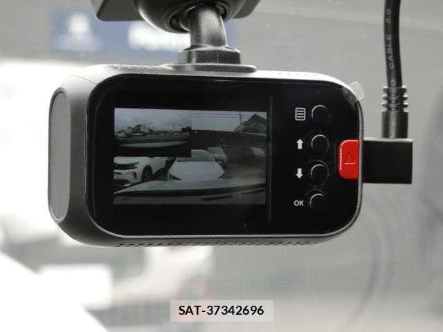 Peugeot 408 2025-06 7502218-15