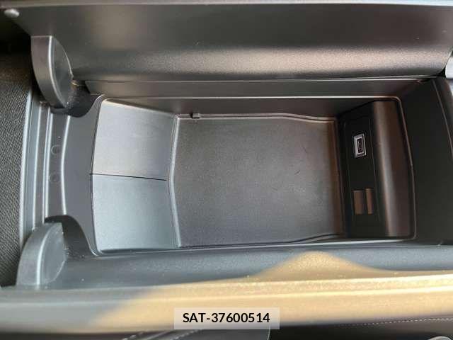 Peugeot 408 2023-08 7502219-14