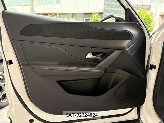 Peugeot 408 2023-07 7619163-15