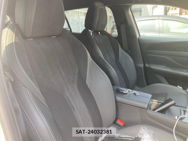 Peugeot 408 2023-08 8101187-14