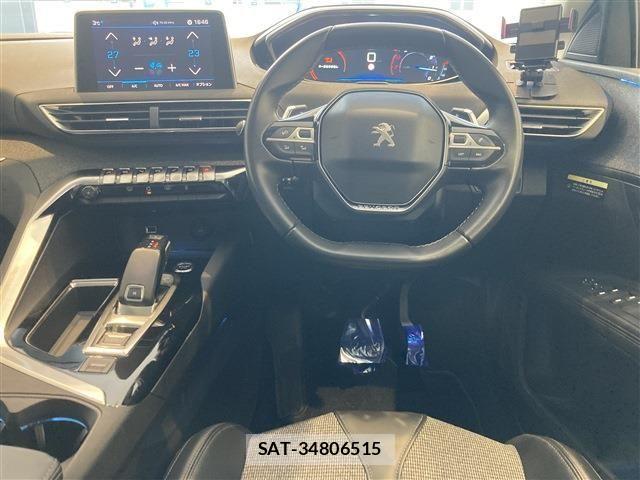 Peugeot 5008 2018-04 863178-12
