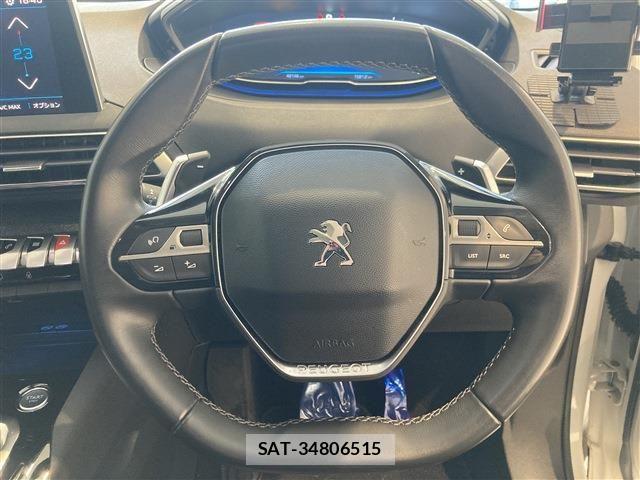 Peugeot 5008 2018-04 863178-13