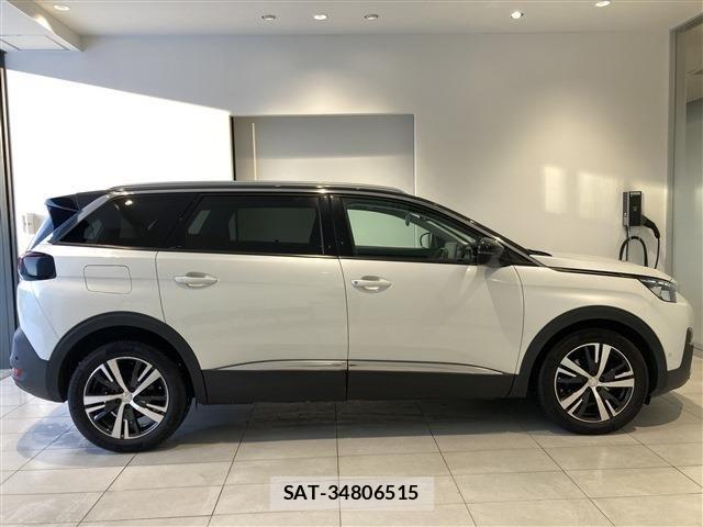 Peugeot 5008 2018-04 863178-2