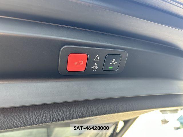 Peugeot 5008 2020-03 1078833-24