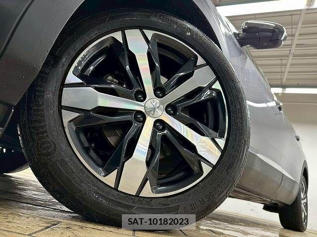 Peugeot 5008 2020-08 1087908-11