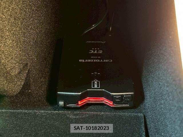 Peugeot 5008 2020-08 1087908-12