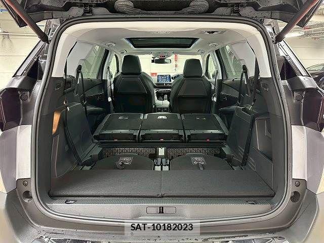 Peugeot 5008 2020-08 1087908-19