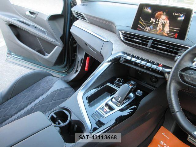 Peugeot 5008 2018-06 1282811-1