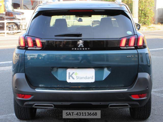 Peugeot 5008 2018-06 1282811-2