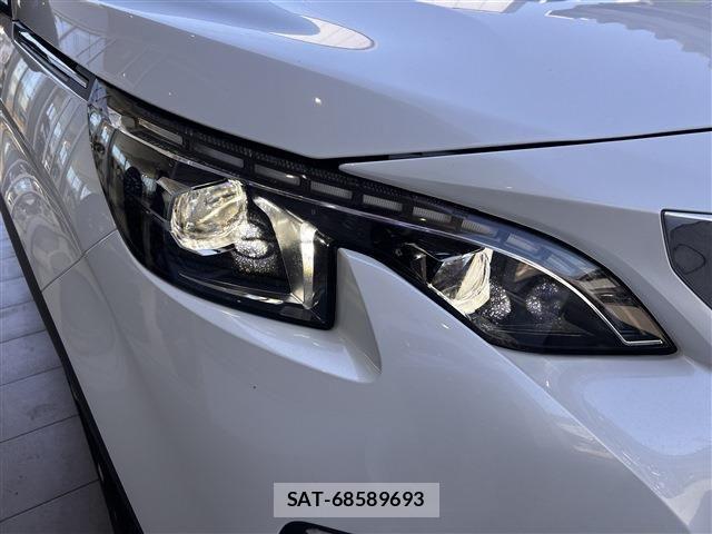 Peugeot 5008 2020-06 1282813-9
