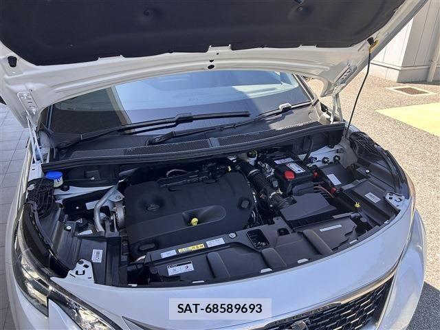 Peugeot 5008 2020-06 1282813-10