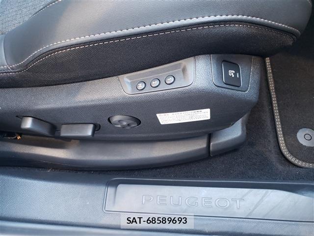 Peugeot 5008 2020-06 1282813-26