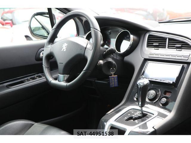 Peugeot 5008 2011-11 1293237-7