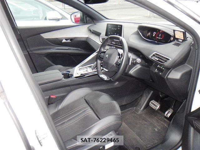 Peugeot 5008 2021-06 1663111-10