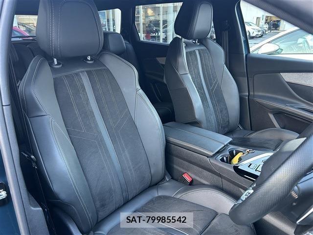 Peugeot 5008 2021-02 1663110-10