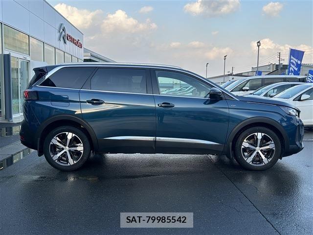 Peugeot 5008 2021-02 1663110-3