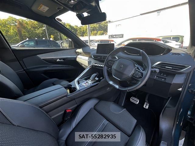Peugeot 5008 2022-04 1827929-13