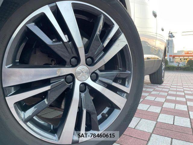 Peugeot 5008 2017-09 3774137-13