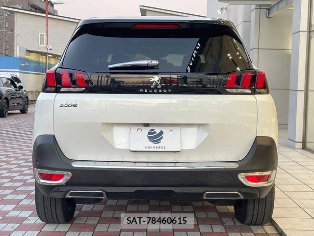Peugeot 5008 2017-09 3774137-15