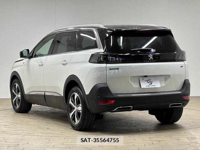 Peugeot 5008 2022-04 4423149-16