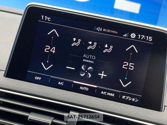 Peugeot 5008 2017-09 4599204-5
