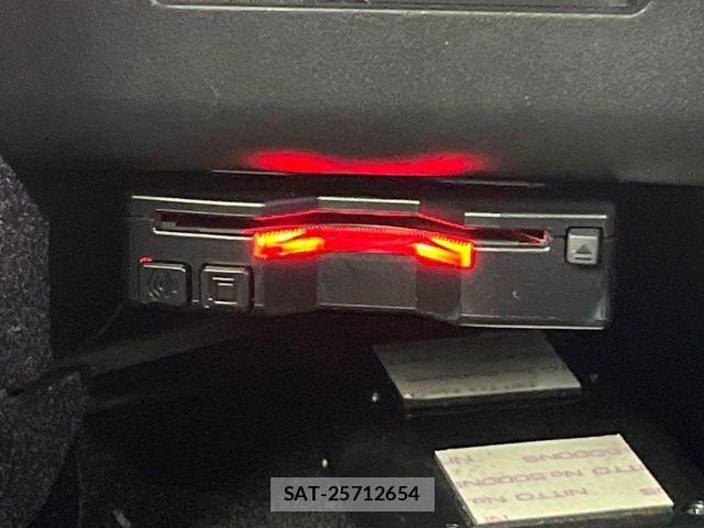 Peugeot 5008 2017-09 4599204-7
