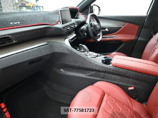 Peugeot 5008 2022-02 5875359-1