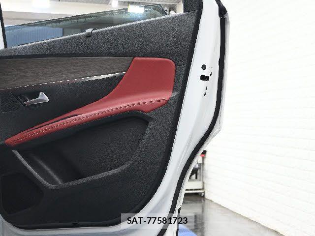 Peugeot 5008 2022-02 5875359-22