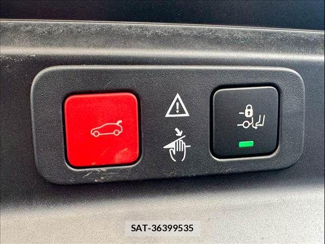 Peugeot 5008 2023-07 5875345-9